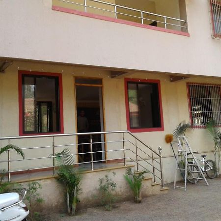Hotel Kalpavruksha Alībāg Exteriör bild